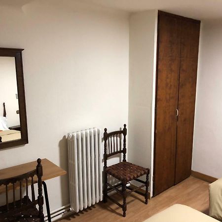 Hostal Di Verena Puigcerdà Zewnętrze zdjęcie