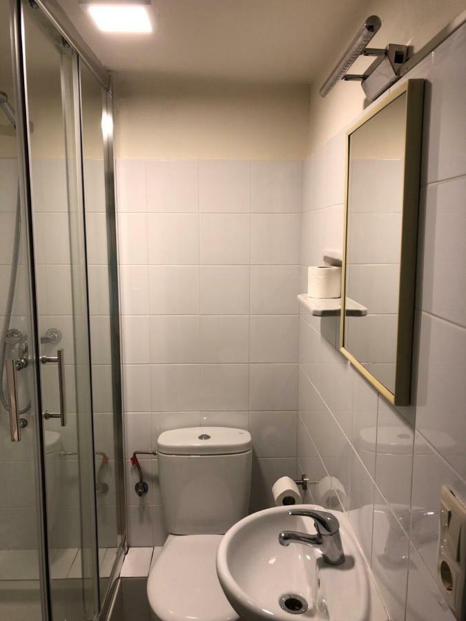 Hostal Di Verena Puigcerdà Zewnętrze zdjęcie