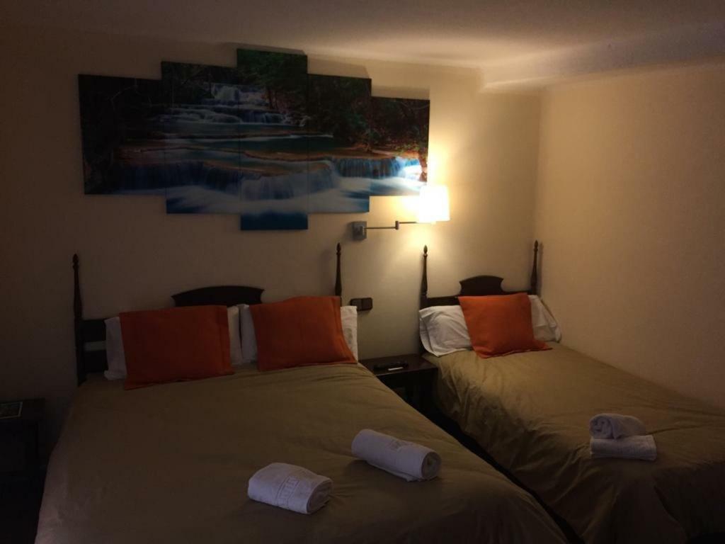 Hostal Di Verena Puigcerdà Zewnętrze zdjęcie